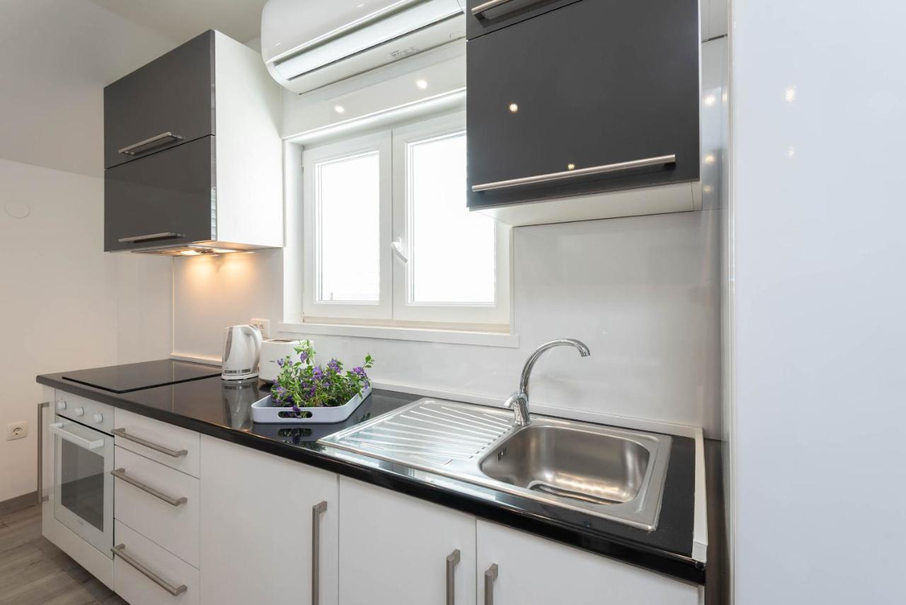 Marina Apartman