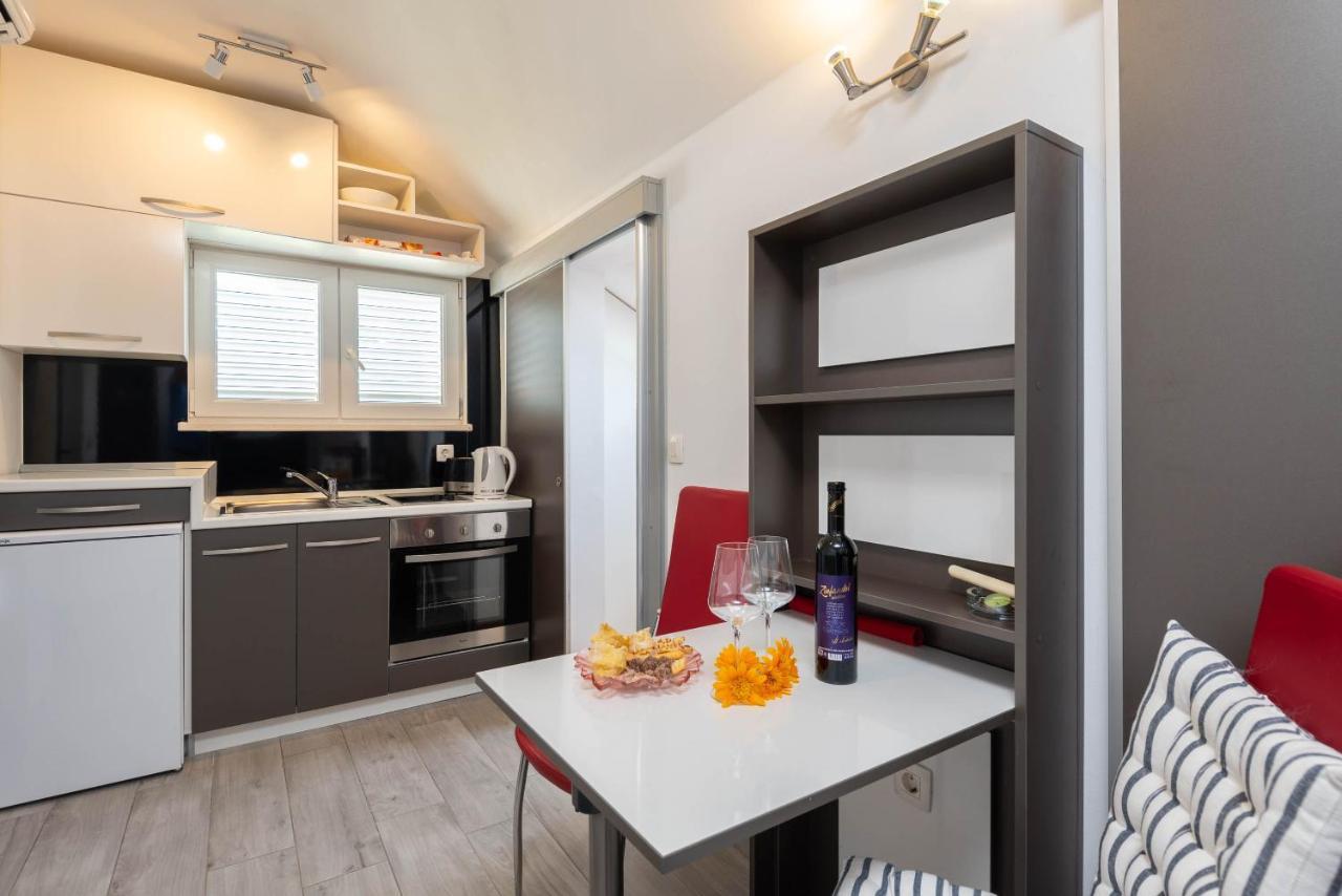 Marina Apartment *